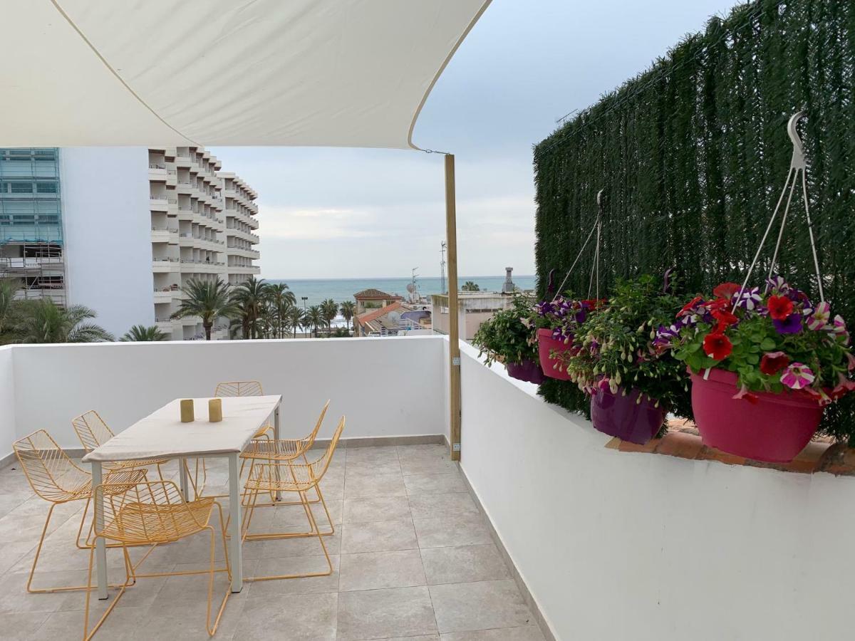 Appartamento Lujoso Duplex En La Playa Con Vistas Al Mar Torremolinos Esterno foto