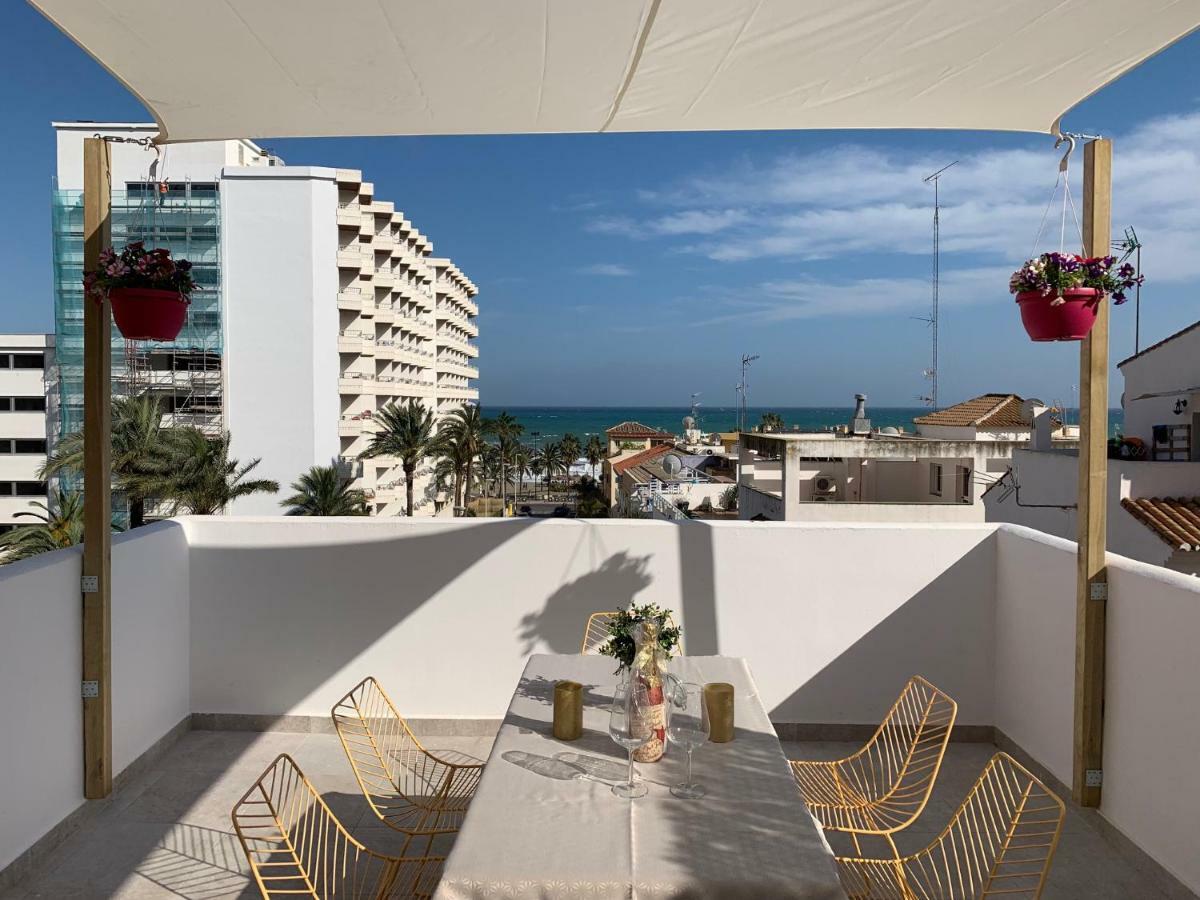 Appartamento Lujoso Duplex En La Playa Con Vistas Al Mar Torremolinos Esterno foto